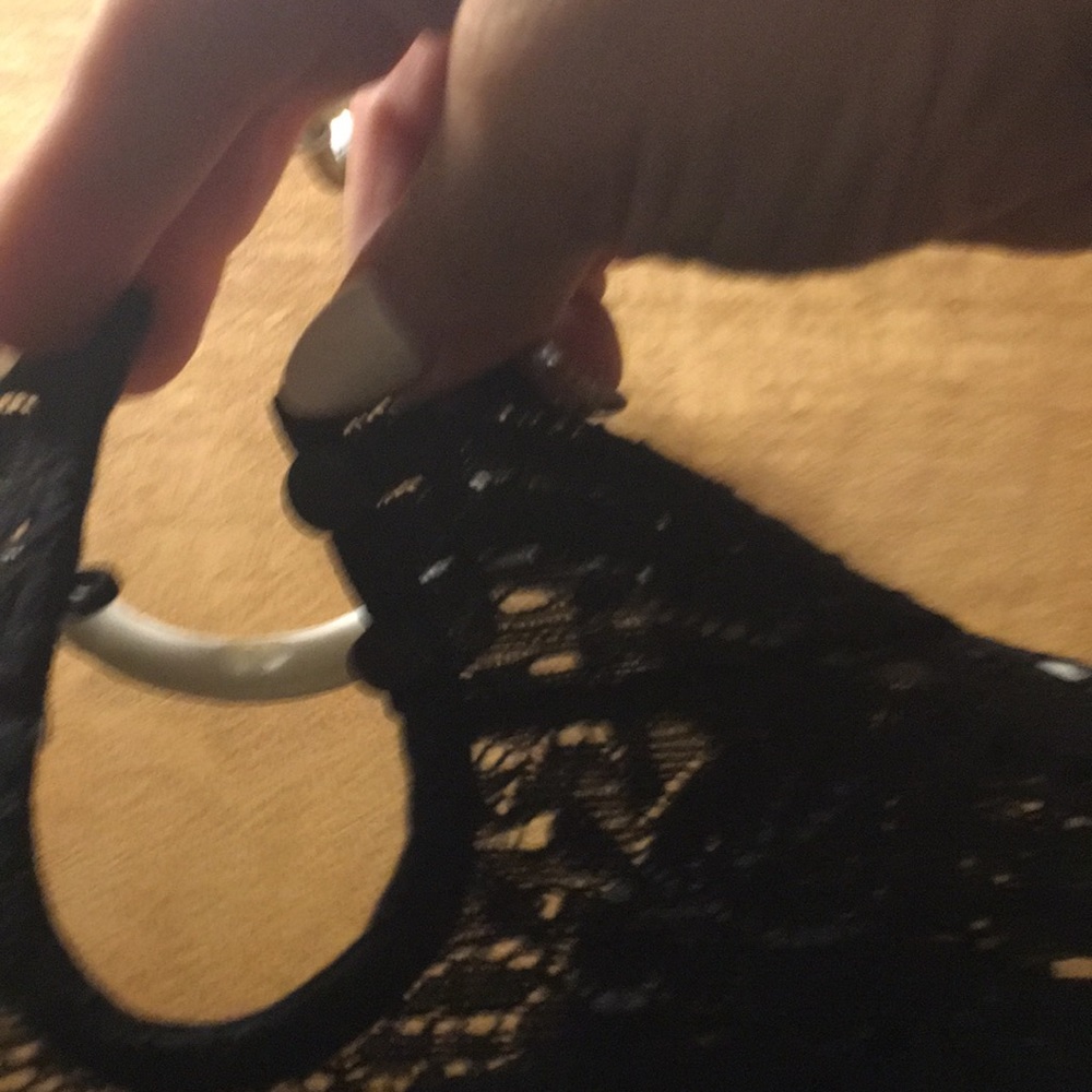 Top - Picture 3 of 4